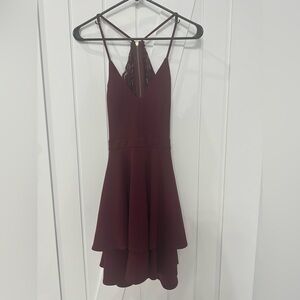 Camille La Vie Burgundy Mini/Mid Dress size 5/6 with lace and zipper in the back